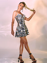 Abril – Verziertes Minikleid mit Spaghettiträgern